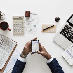 Cyfrowa transformacja biznesu – bezpłatne e-booki od PFR